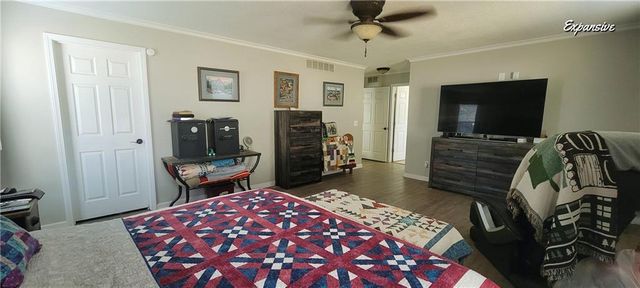 34477 Resevoir Ridge Road, Warsaw, MO 65355