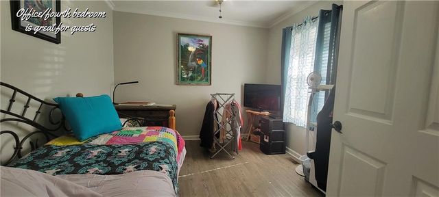 34477 Resevoir Ridge Road, Warsaw, MO 65355