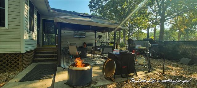 34477 Resevoir Ridge Road, Warsaw, MO 65355