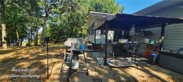 34477 Resevoir Ridge Road, Warsaw, MO 65355