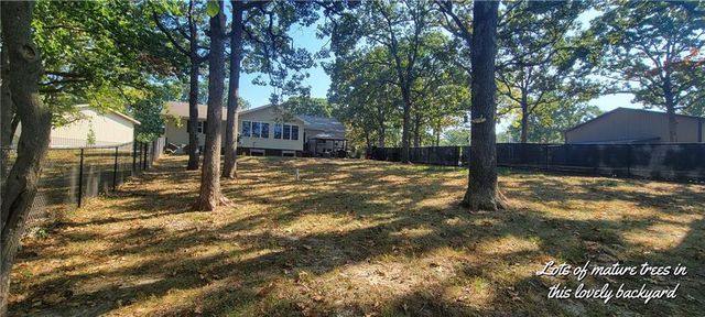 34477 Resevoir Ridge Road, Warsaw, MO 65355