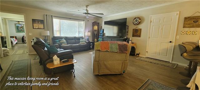 34477 Resevoir Ridge Road, Warsaw, MO 65355