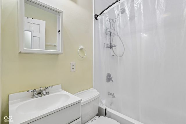 4442 Primrose Avenue, Indianapolis, IN 46205