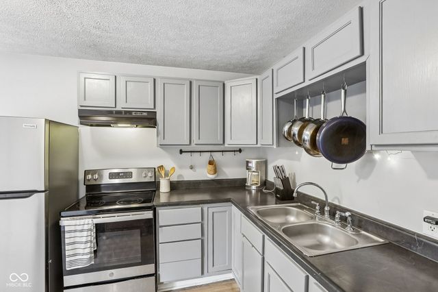4442 Primrose Avenue, Indianapolis, IN 46205