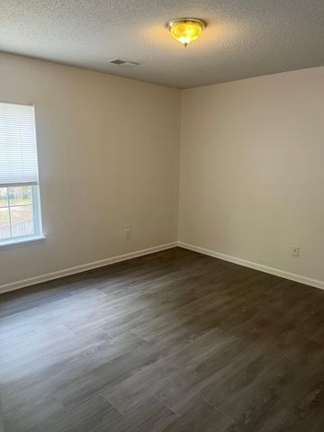 2452 Melville Road, North Charleston, SC 29406