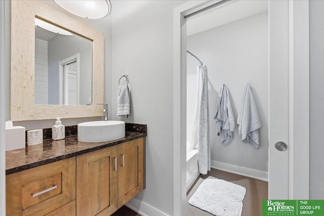 7528 Reed Street, Papillion, NE 68046