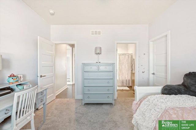 7528 Reed Street, Papillion, NE 68046