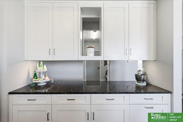 7528 Reed Street, Papillion, NE 68046