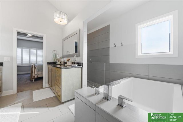 7528 Reed Street, Papillion, NE 68046