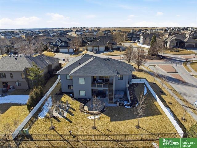 7528 Reed Street, Papillion, NE 68046