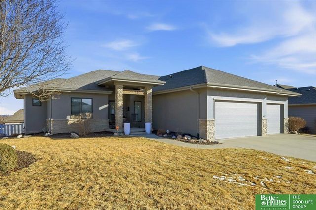 7528 Reed Street, Papillion, NE 68046