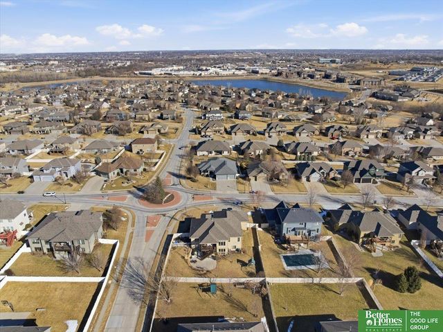 7528 Reed Street, Papillion, NE 68046