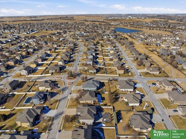 7528 Reed Street, Papillion, NE 68046