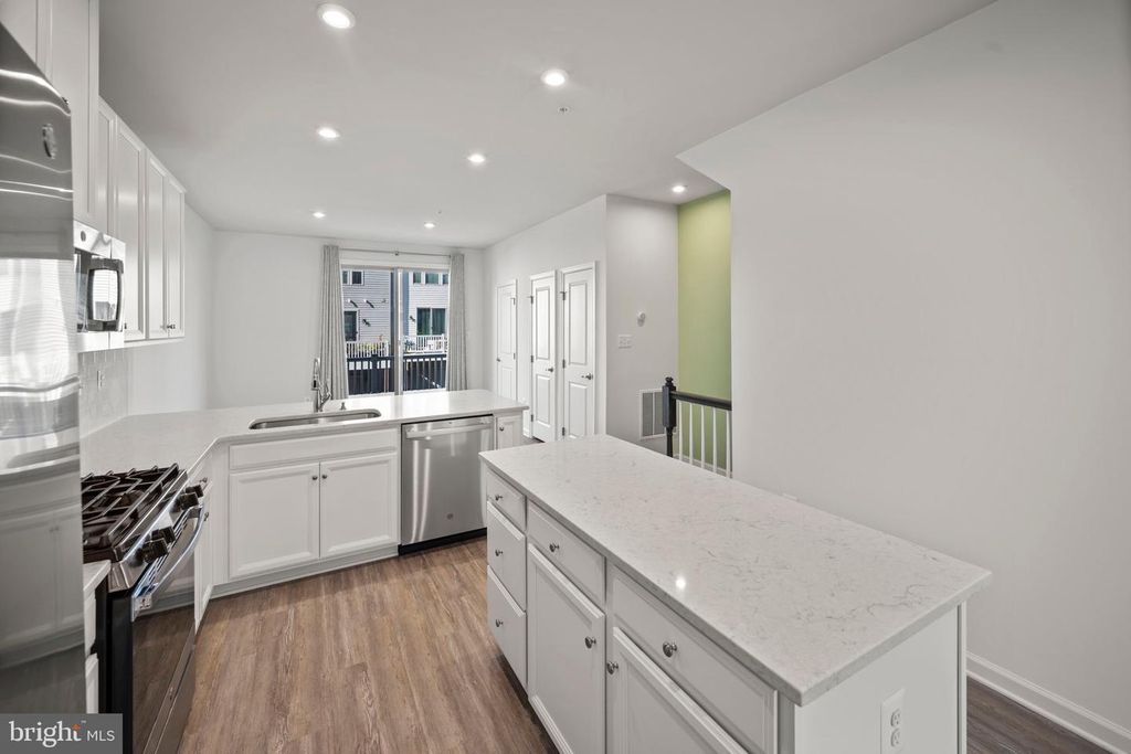 Image 11 of property listing at 3769 CEDAR MOUNTAIN WAY, Hanover, MD 21076