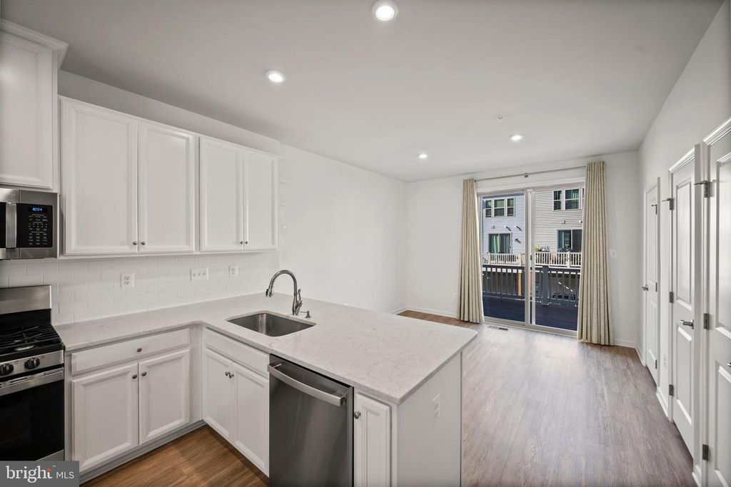 Image 12 of property listing at 3769 CEDAR MOUNTAIN WAY, Hanover, MD 21076