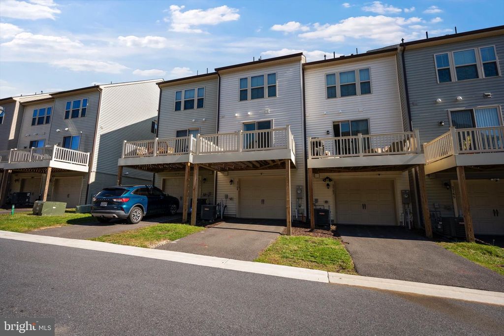 Image 41 of property listing at 3769 CEDAR MOUNTAIN WAY, Hanover, MD 21076