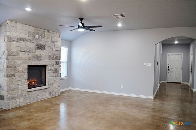 745 Freedom Circle, Nolanville, TX 76559