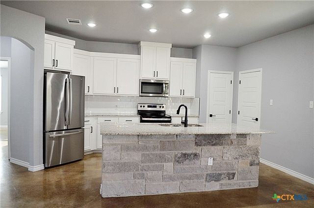 745 Freedom Circle, Nolanville, TX 76559