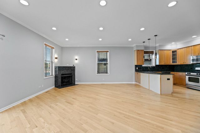 4105 S Drexel Boulevard 1SR, Chicago, IL 60653