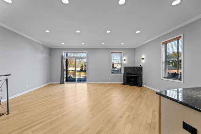 4105 S Drexel Boulevard 1SR, Chicago, IL 60653