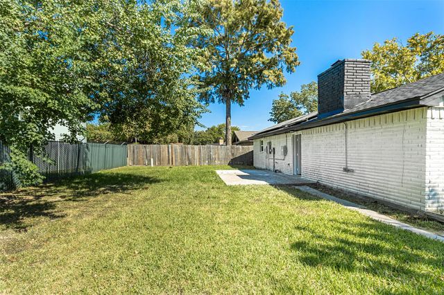 11203 Rousseau Drive, Houston, TX 77065