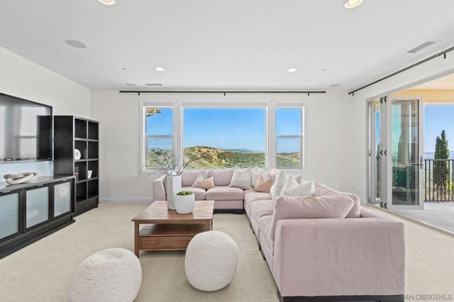 15789 Bacara Ct, San Diego, CA 92131