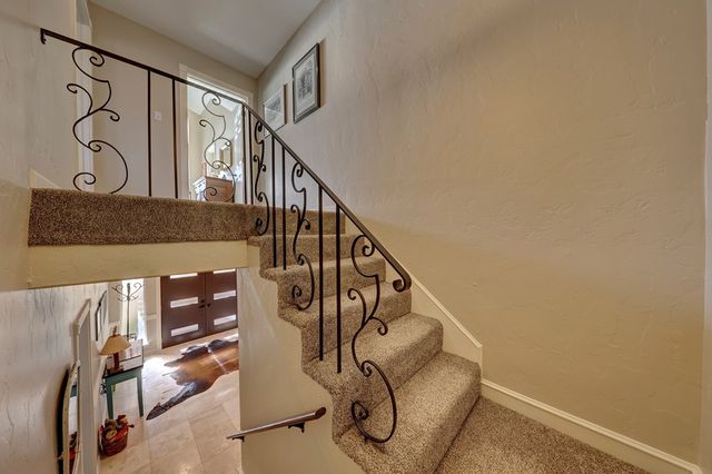 356 Englewood Dr, Kerrville, TX 78028