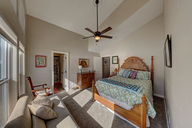 356 Englewood Dr, Kerrville, TX 78028