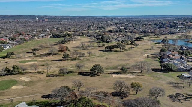 356 Englewood Dr, Kerrville, TX 78028
