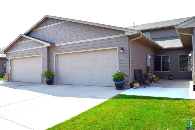 7105 S Bridger Pl Place, Sioux Falls, SD 57108
