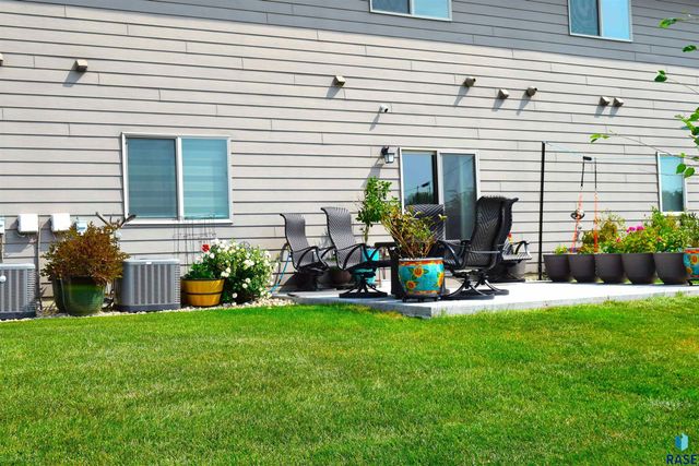 7105 S Bridger Pl Place, Sioux Falls, SD 57108