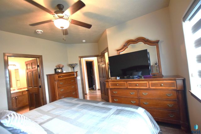 7105 S Bridger Pl Place, Sioux Falls, SD 57108