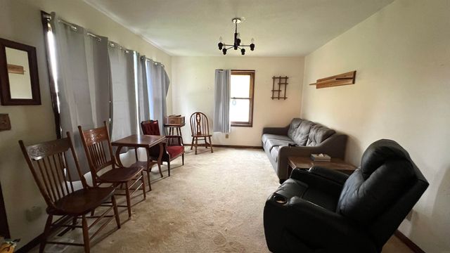 710 E Jefferson Street, New Hampton, IA 50659