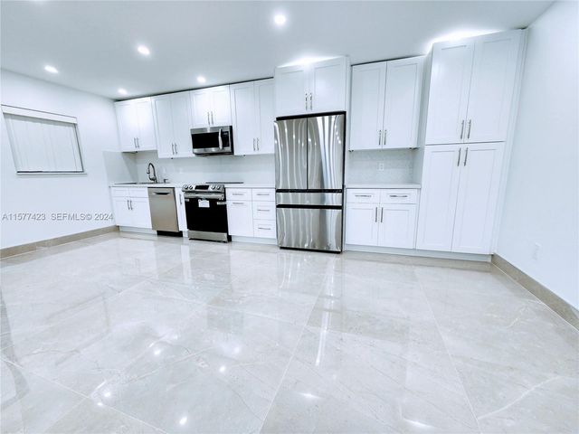 11930 NE 19th Drive 3, North Miami, FL 33181