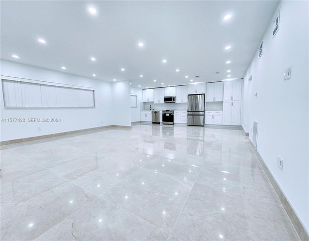 11930 NE 19th Drive 3, North Miami, FL 33181