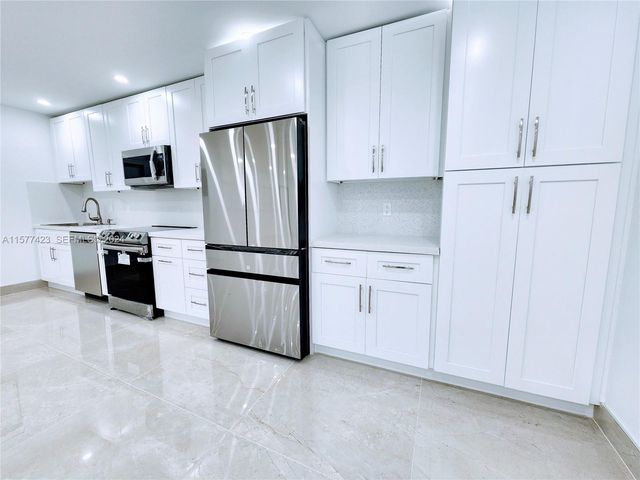 11930 NE 19th Drive 3, North Miami, FL 33181