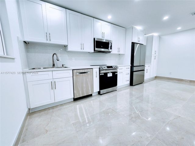 11930 NE 19th Drive 3, North Miami, FL 33181