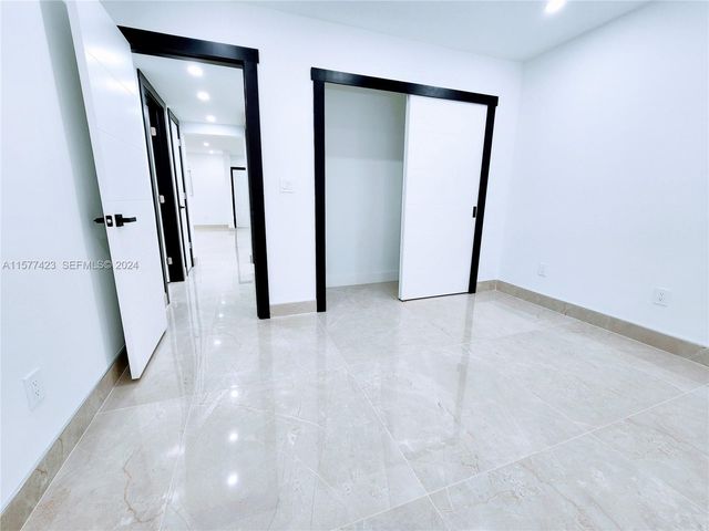 11930 NE 19th Drive 3, North Miami, FL 33181
