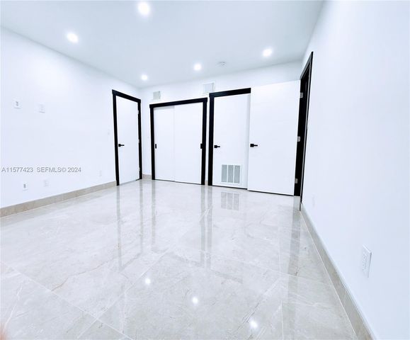 11930 NE 19th Drive 3, North Miami, FL 33181