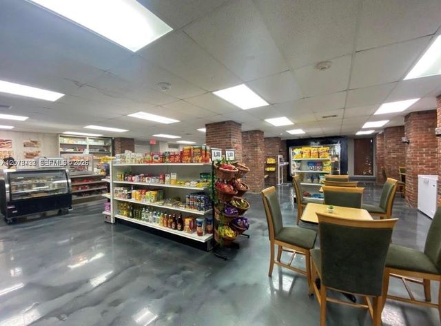6039 Collins Avenue CU -1033, Miami Beach, FL 33140