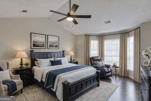 5281 Bridgewater Trace, Stone Mountain, GA 30088