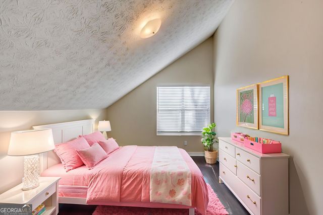 5281 Bridgewater Trace, Stone Mountain, GA 30088