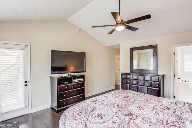 5281 Bridgewater Trace, Stone Mountain, GA 30088