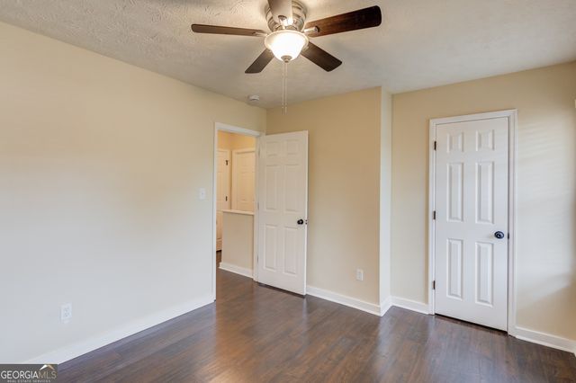 5281 Bridgewater Trace, Stone Mountain, GA 30088