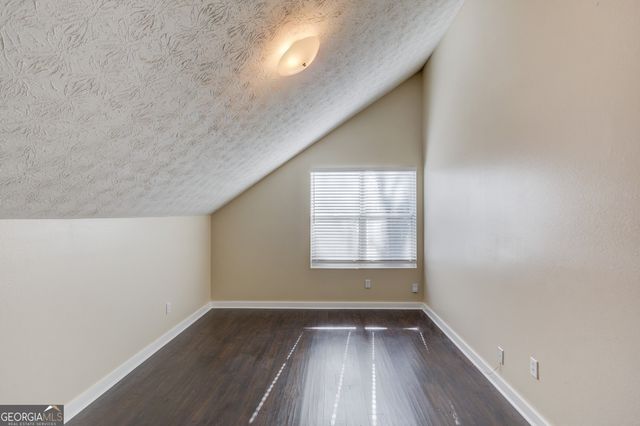 5281 Bridgewater Trace, Stone Mountain, GA 30088