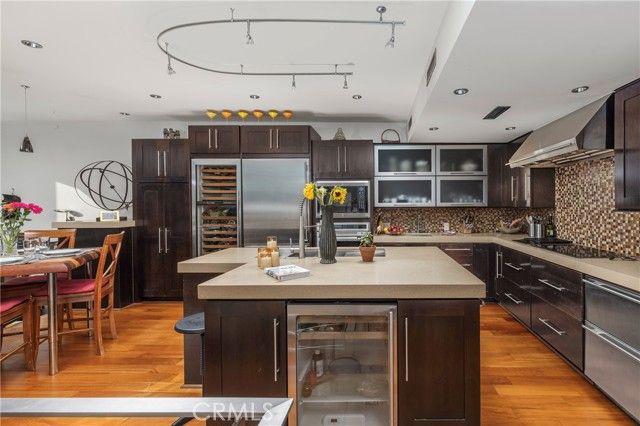 5327 Marina Pacifica Drive Key 19, Long Beach, CA 90803