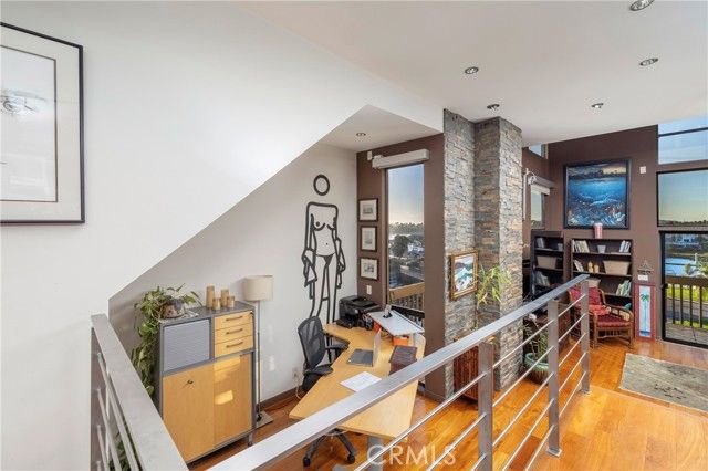 5327 Marina Pacifica Drive Key 19, Long Beach, CA 90803