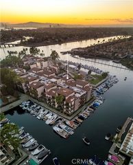 5327 Marina Pacifica Drive Key 19, Long Beach, CA 90803