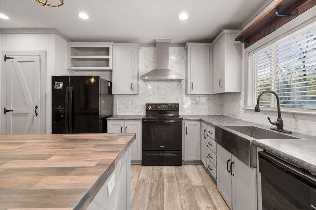 104 Geronimo Trail, Mabank, TX 75156