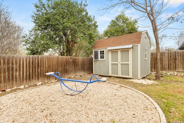 4627 Barhill, San Antonio, TX 78217